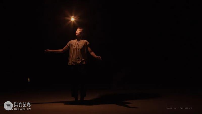 热售中|从爱情纠葛到物理概念,谢欣舞蹈剧场新锐新作《四相》 博文精选 国舞剧场 崇真艺客